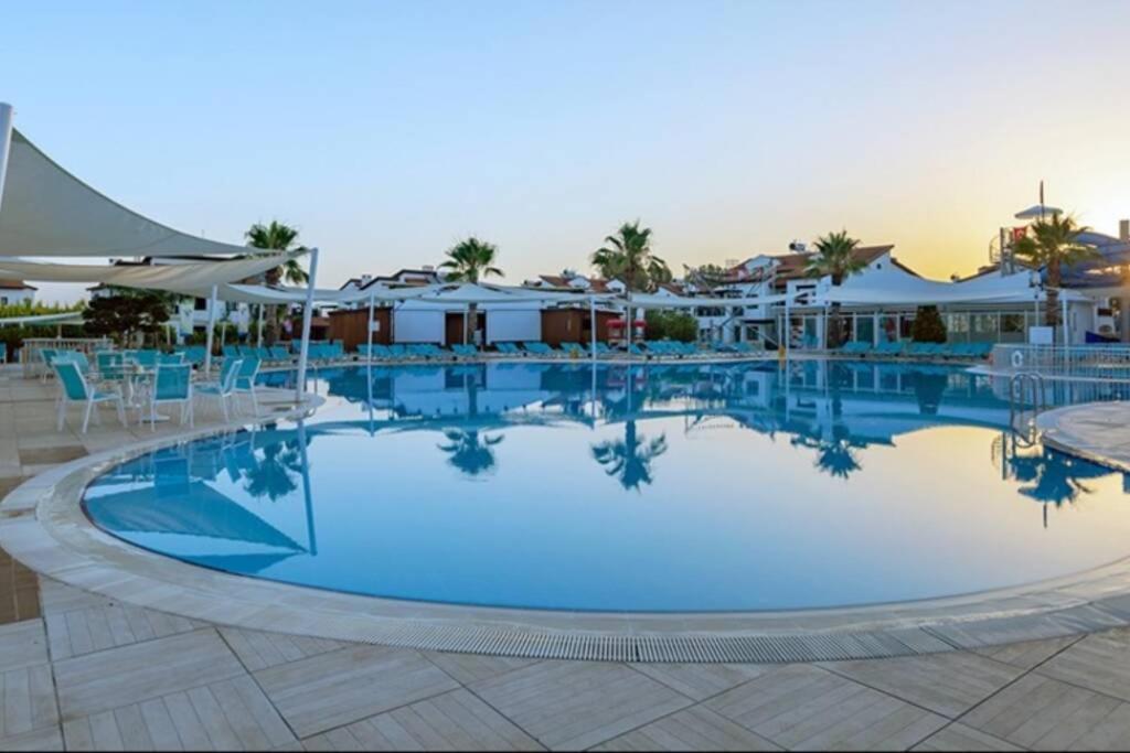 Fun&Sun Two Villas For Big Families Belek Exteriör bild