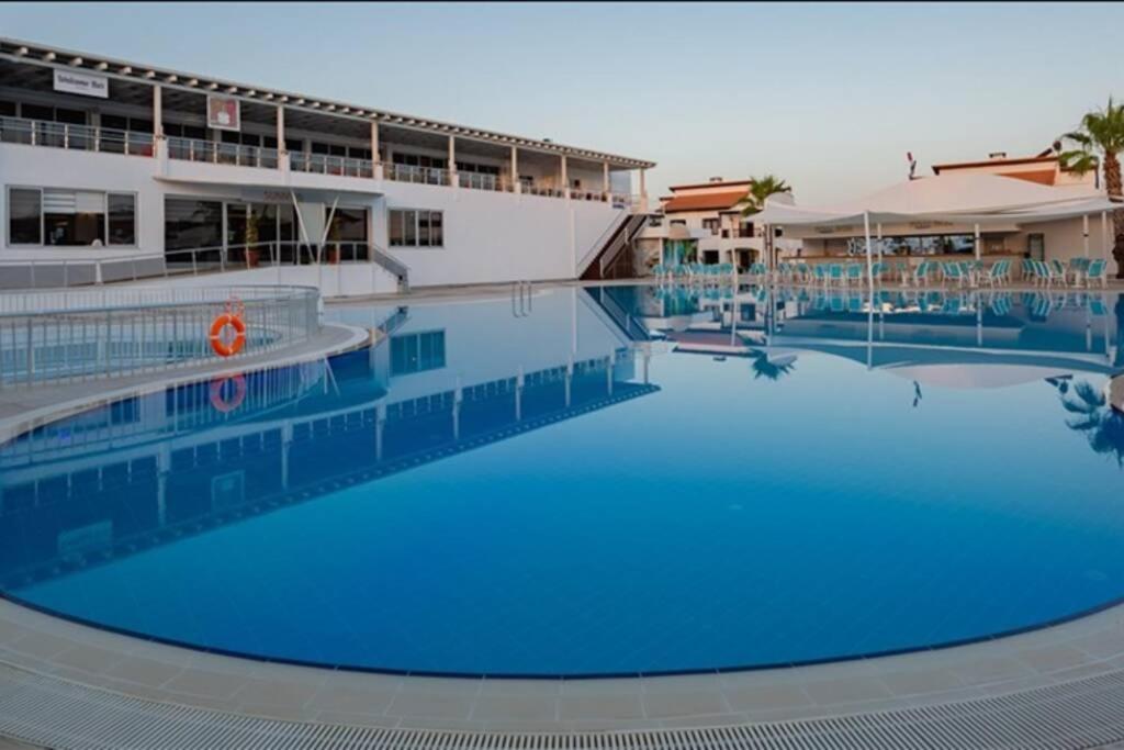 Fun&Sun Two Villas For Big Families Belek Exteriör bild